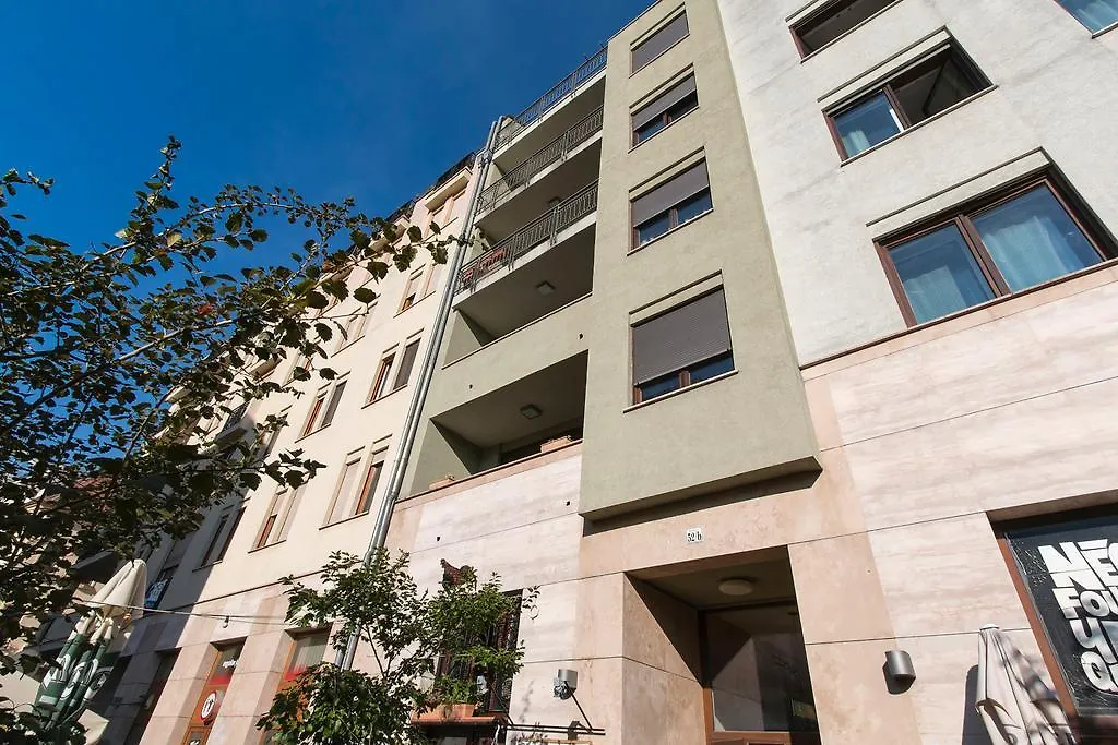 Sweet Dreams At Gozsdu Court Apartment Budapest